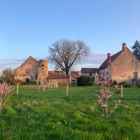 La Vigne Et Le Chardon 住宿加早餐酒店