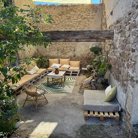 La Vigne Et Le Chardon Barrais-Bussolles